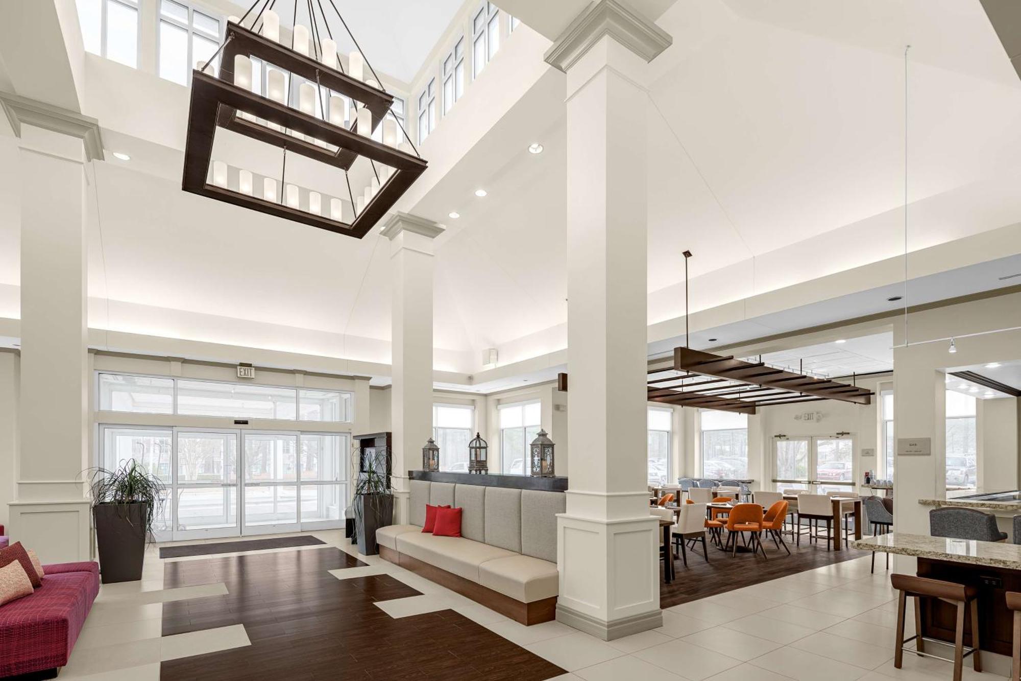 Hilton Garden Inn Raleigh Durham Airport Морисвил Екстериор снимка