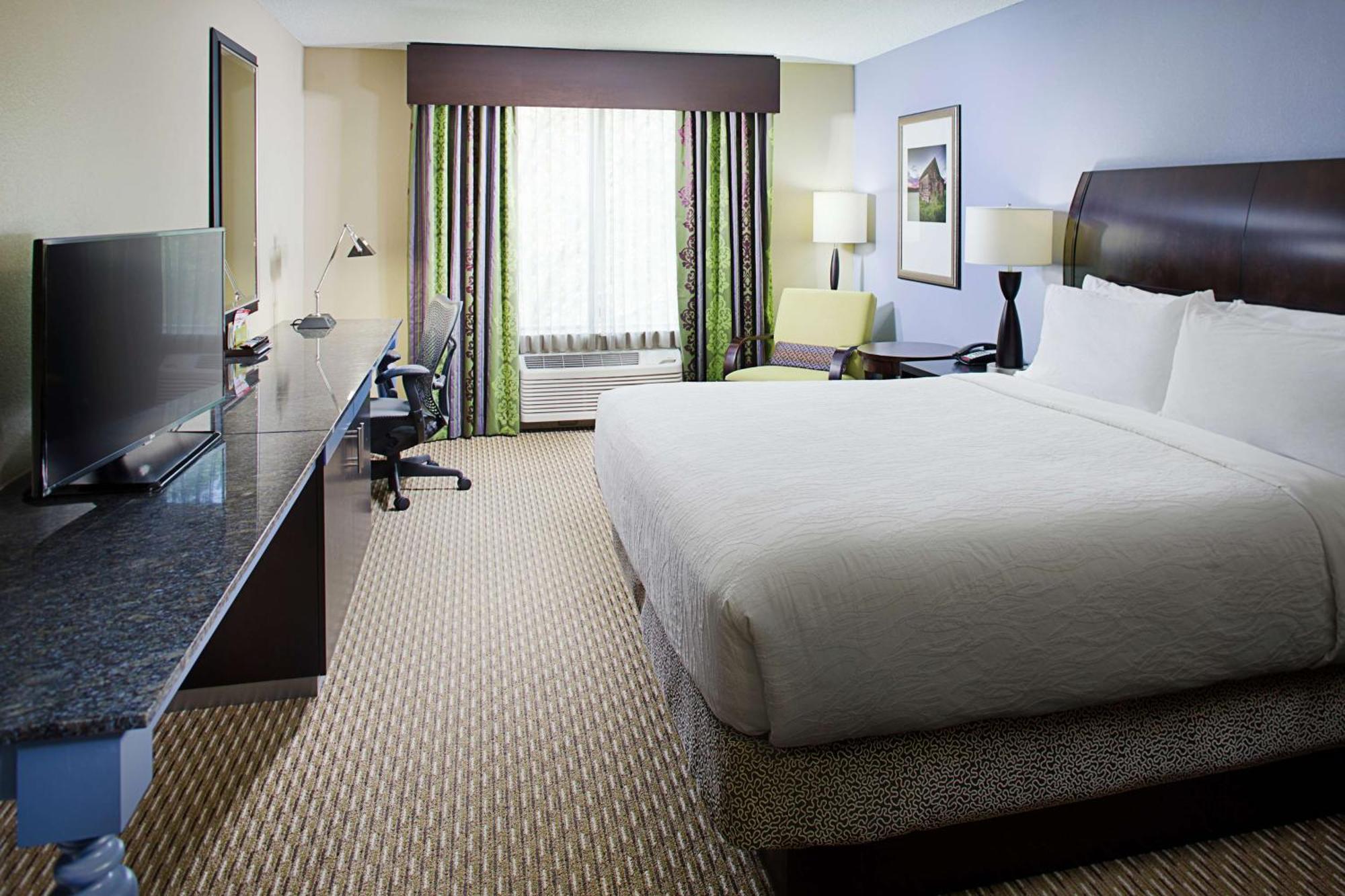 Hilton Garden Inn Raleigh Durham Airport Морисвил Екстериор снимка