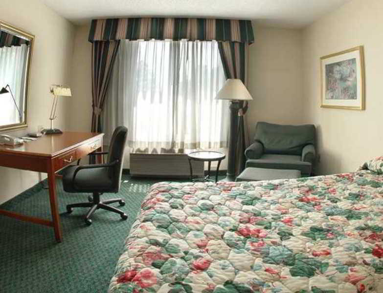 Hilton Garden Inn Raleigh Durham Airport Морисвил Стая снимка