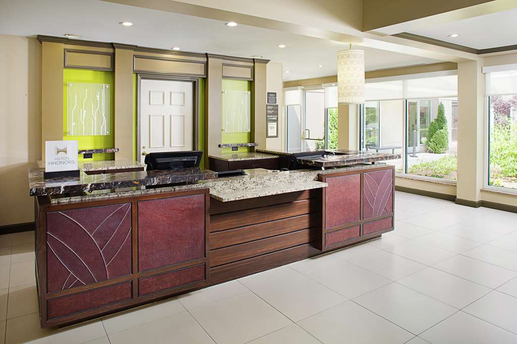 Hilton Garden Inn Raleigh Durham Airport Морисвил Интериор снимка